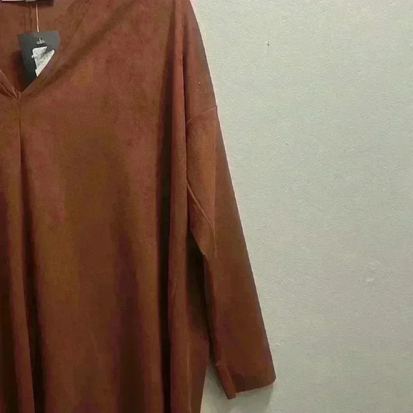 NWT BRYN WALKER BAXTER LONG SLEEVE FAUX SUEDE TUNIC TOP IN SIZE XS - Picture 4 of 6